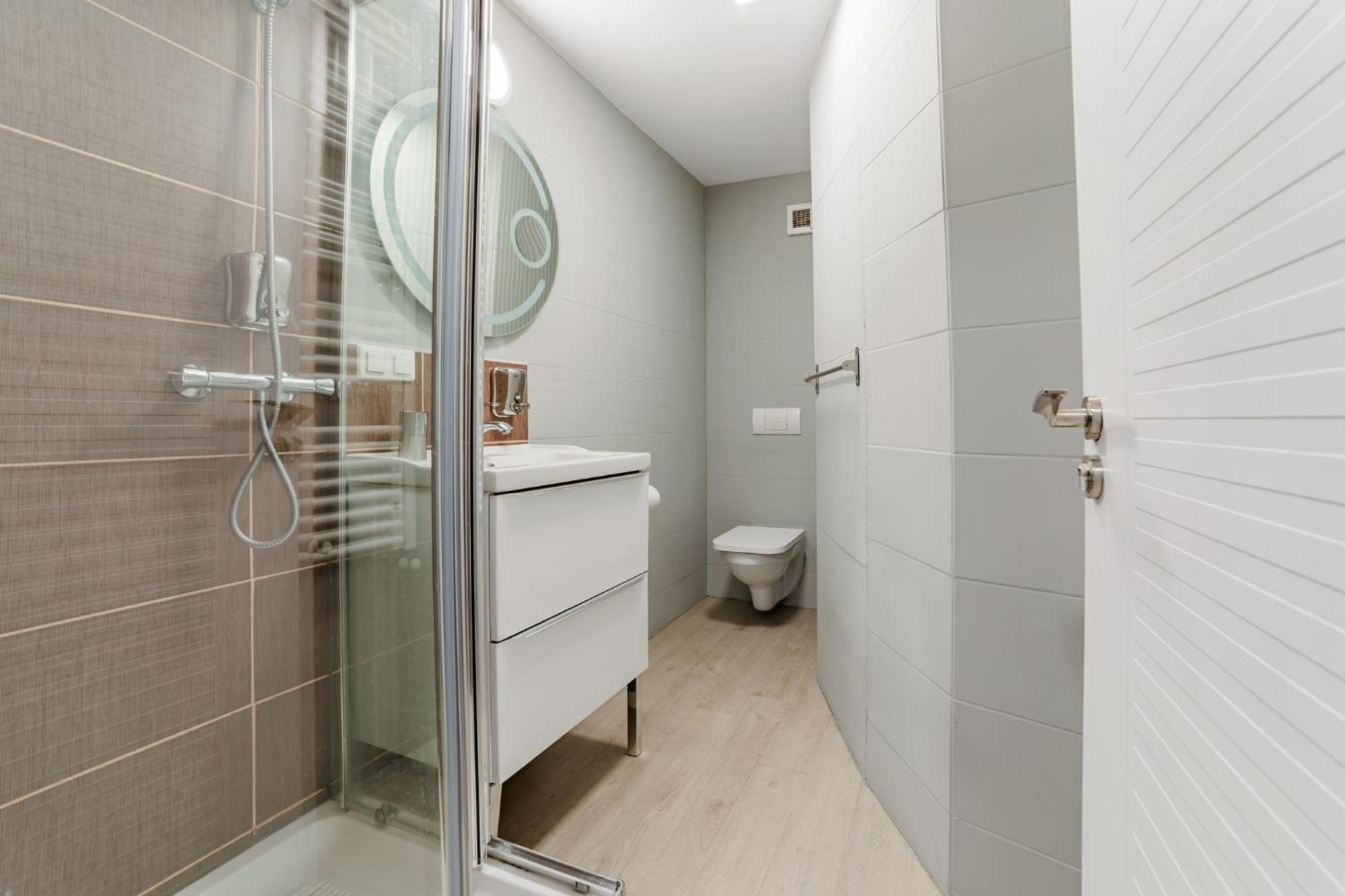 Romantic Jacuzzi Luxury Apartment Сіная Екстер'єр фото